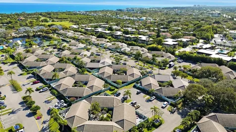 1127 E Seminole Avenue Jupiter FL 33477