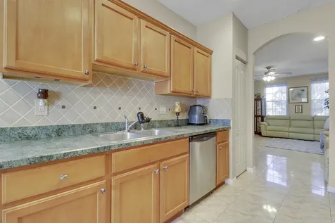 1888 Se High Springs Drive Port Saint Lucie FL 34952