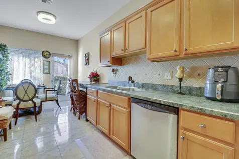 1888 Se High Springs Drive Port Saint Lucie FL 34952
