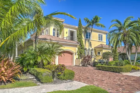 190 Se Bella Strano Port Saint Lucie FL 34984