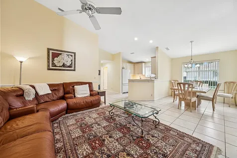9238 Vineland Court Boca Raton FL 33496