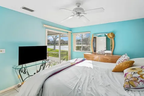 9238 Vineland Court Boca Raton FL 33496