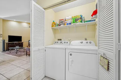 9238 Vineland Court Boca Raton FL 33496