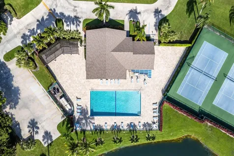 9238 Vineland Court Boca Raton FL 33496