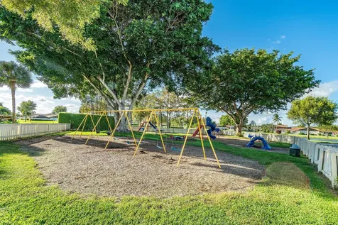 9238 Vineland Court Boca Raton FL 33496