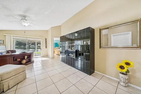 9238 Vineland Court Boca Raton FL 33496