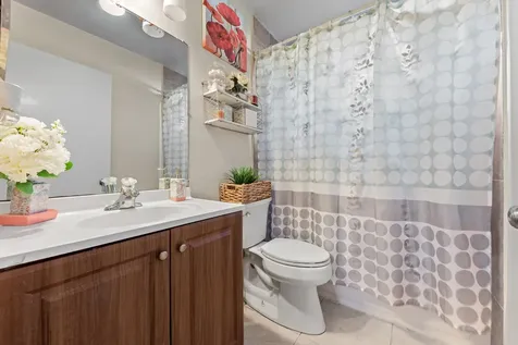 31 Peachtree Place Boynton Beach FL 33436