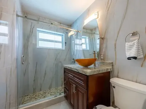 253 Davis Road Palm Springs FL 33461
