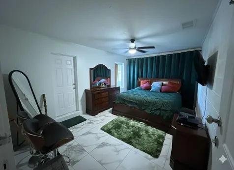 253 Davis Road Palm Springs FL 33461