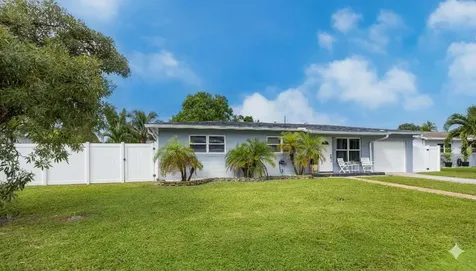 253 Davis Road Palm Springs FL 33461