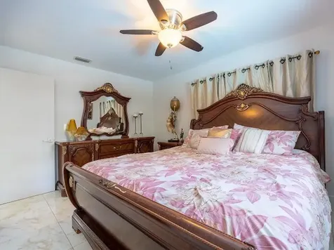 253 Davis Road Palm Springs FL 33461