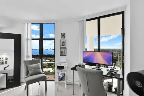 1000 NE Quayside Terrace Miami FL 33138