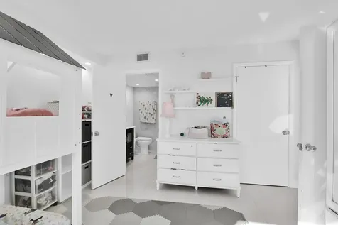 1000 NE Quayside Terrace Miami FL 33138