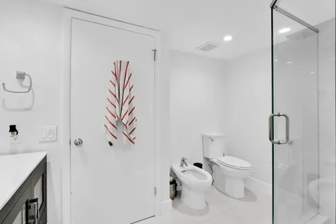 1000 NE Quayside Terrace Miami FL 33138