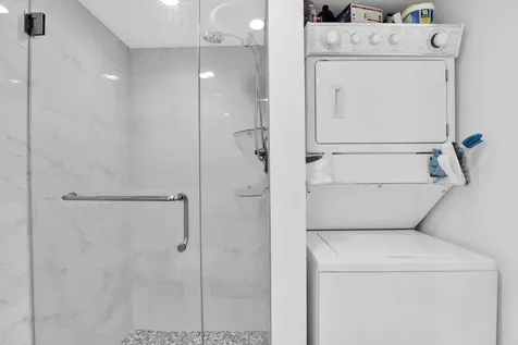 1000 NE Quayside Terrace Miami FL 33138
