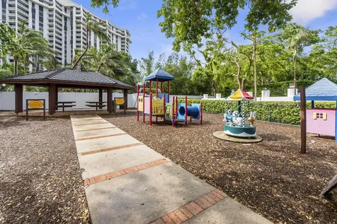 1000 NE Quayside Terrace Miami FL 33138