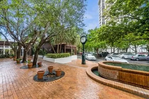 1000 NE Quayside Terrace Miami FL 33138