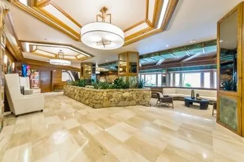 1000 NE Quayside Terrace Miami FL 33138
