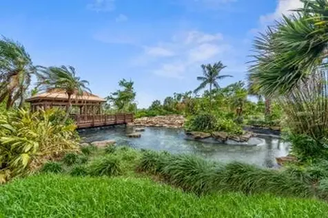 1000 NE Quayside Terrace Miami FL 33138