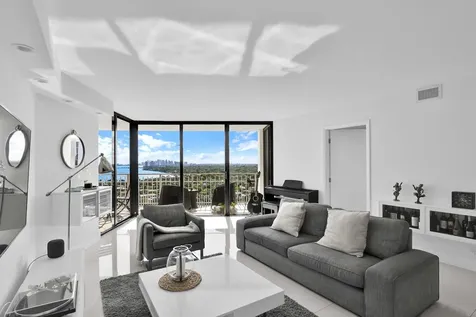 1000 NE Quayside Terrace Miami FL 33138