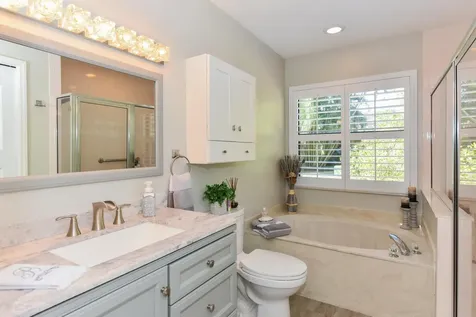 438 Sw Jefferson Circle Port Saint Lucie FL 34986