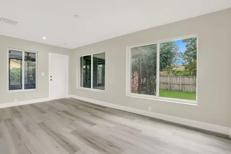 6524 Sleepy Willow Way Delray Beach FL 33484