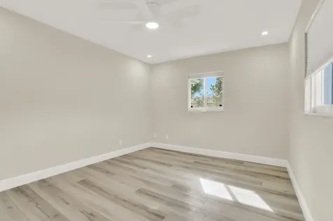 6524 Sleepy Willow Way Delray Beach FL 33484