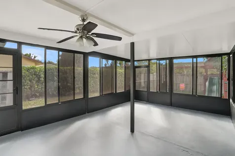 6524 Sleepy Willow Way Delray Beach FL 33484