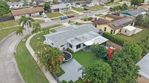 6524 Sleepy Willow Way Delray Beach FL 33484