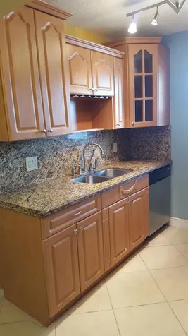 421 NE 1st Street Hallandale Beach FL 33009