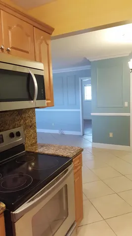 421 NE 1st Street Hallandale Beach FL 33009