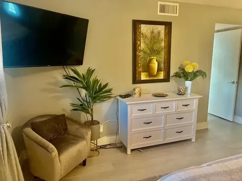 6461 NW 2nd Avenue Boca Raton FL 33487