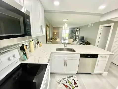 6461 NW 2nd Avenue Boca Raton FL 33487