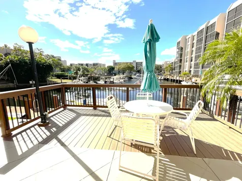 3 Royal Palm Way Boca Raton FL 33432