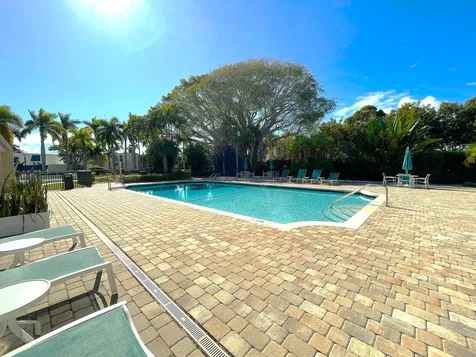 3 Royal Palm Way Boca Raton FL 33432