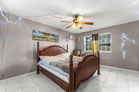 305 Henthorne Drive Palm Springs FL 33461