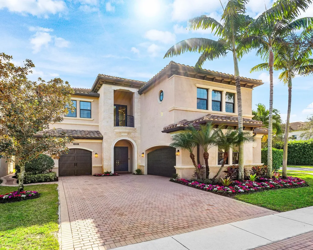 8749 Lewis River Road Delray Beach FL 33446