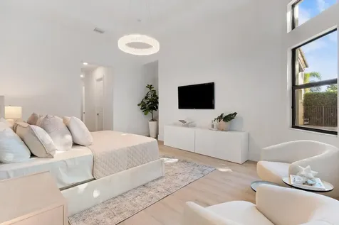 8749 Lewis River Road Delray Beach FL 33446
