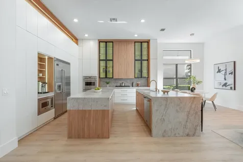 8749 Lewis River Road Delray Beach FL 33446