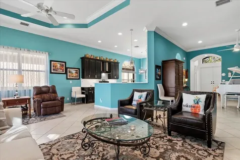 6645 Via Alfieri Lake Worth FL 33467