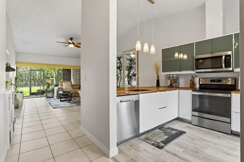 1032 E Lakes Drive Deerfield Beach FL 33064