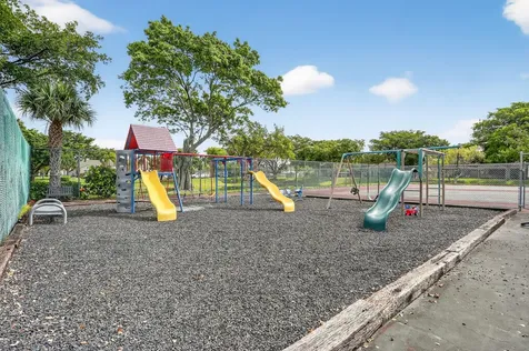 1032 E Lakes Drive Deerfield Beach FL 33064