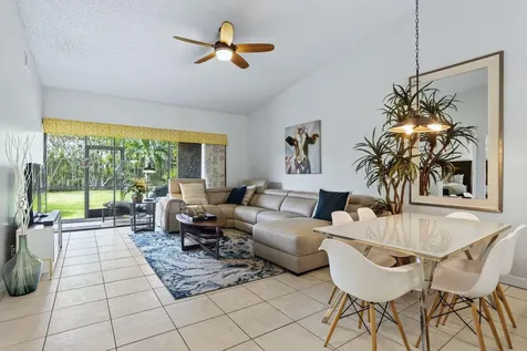 1032 E Lakes Drive Deerfield Beach FL 33064