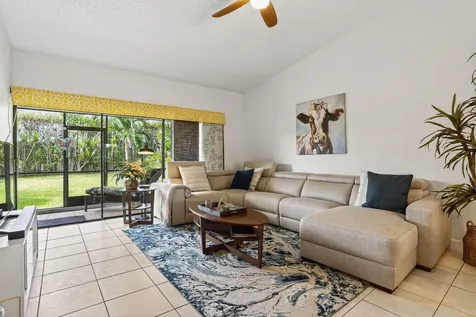 1032 E Lakes Drive Deerfield Beach FL 33064