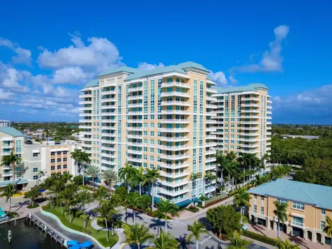 625 Casa Loma Boulevard Boynton Beach FL 33435