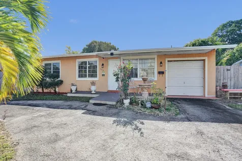640 Ne 24th Street Pompano Beach FL 33064