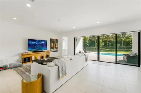 17496 Sparkling River Road Boca Raton FL 33496