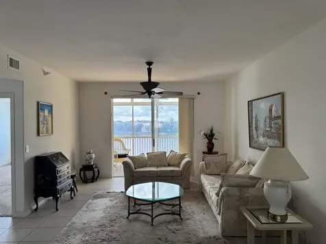 7715 Southampton Terrace Tamarac FL 33321