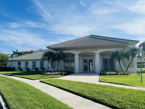 7715 Southampton Terrace Tamarac FL 33321