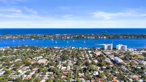 627 30th Street West Palm Beach FL 33407